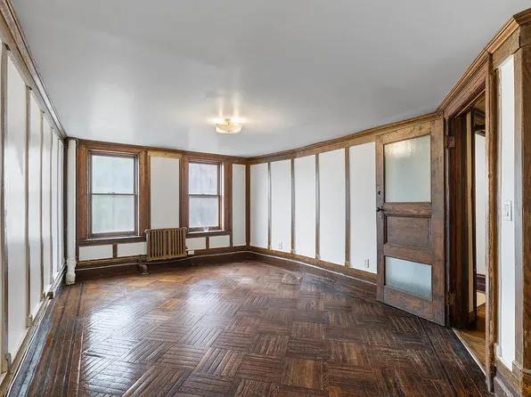 549 West 187th Street image 27 of 31