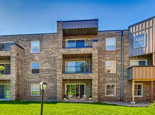2210 Midland Grove Rd APT 103, Roseville, MN 55113