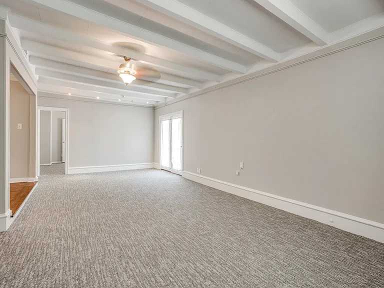 6470 Lindell Ave — Photo 6