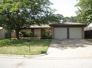 1309 Mohawk Dr, Arlington, TX 76012