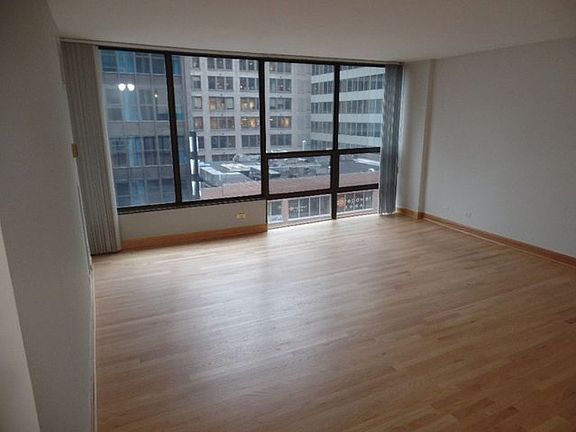 2nd image of 230 E Ontario St APT 606