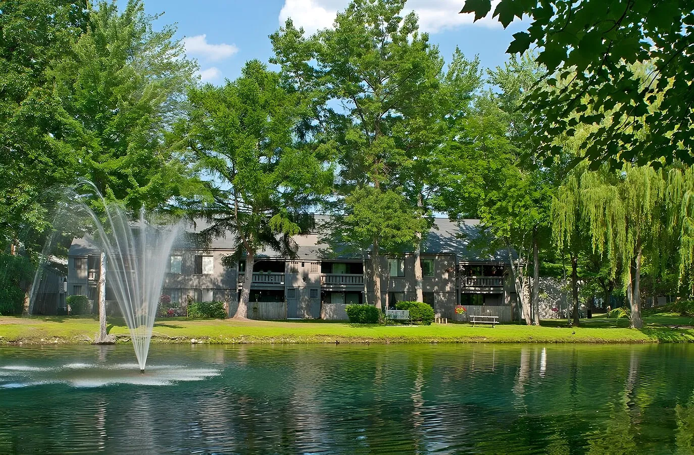 Woodlake — Photo 1