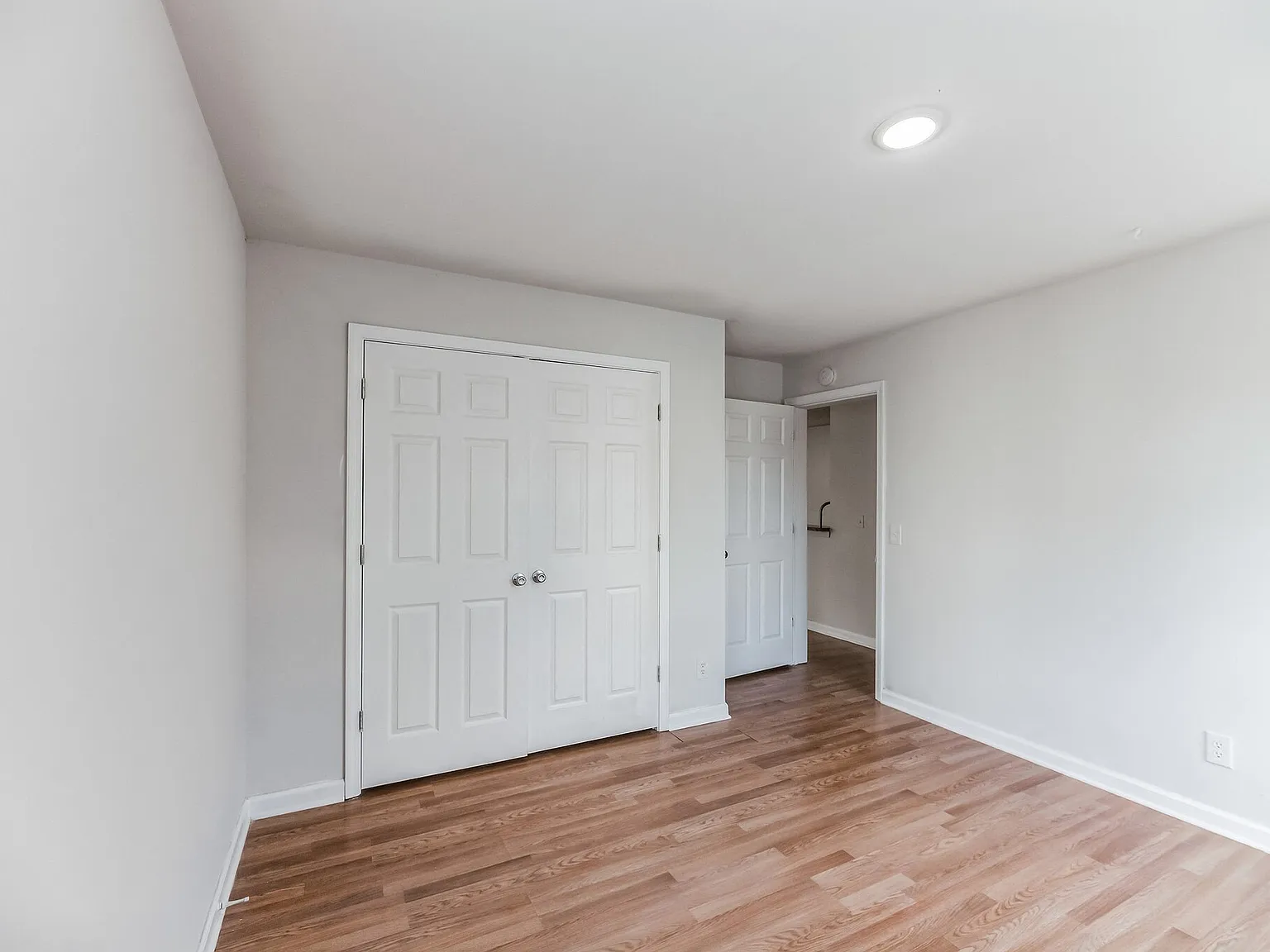 Royal Dutch Villas Townhomes — Photo 3