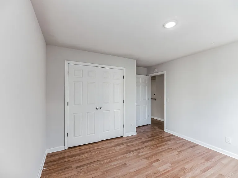Royal Dutch Villas Townhomes — Photo 3