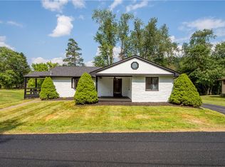 113 Hatfield Dr, Venetia, PA 15367