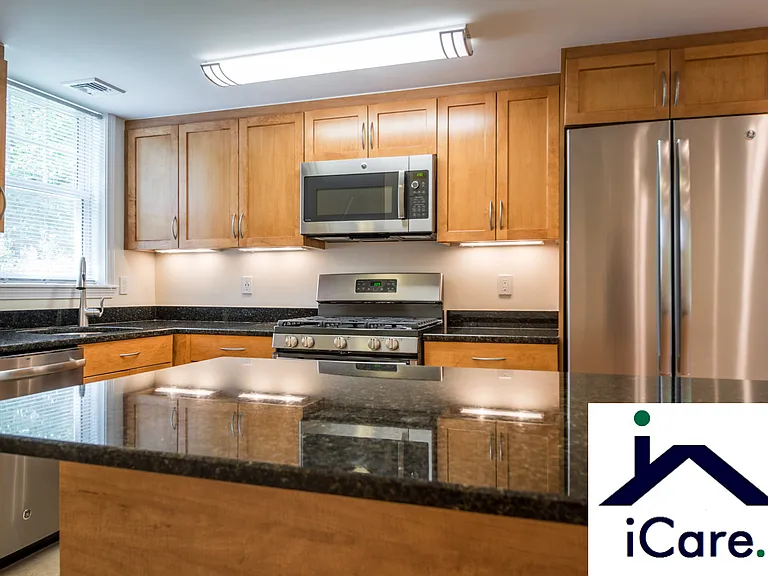 77 Gerry Rd — Photo 8