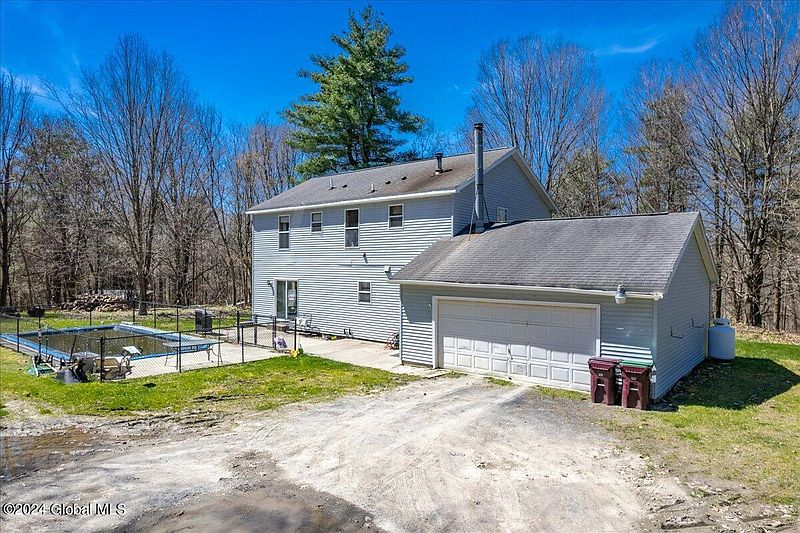 5th image of 40 Cushman Road