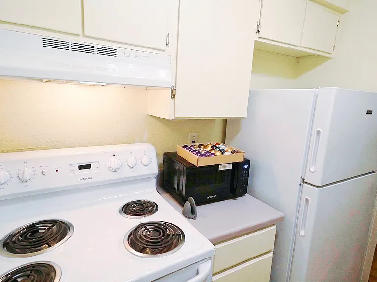1015 Gardner Rd #A — Photo 12