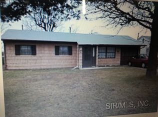 717 Saint Martin Dr, Cahokia, IL 62206