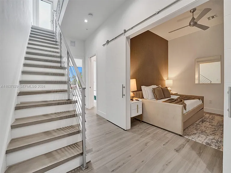 1222 NE 15th Ave — Photo 21