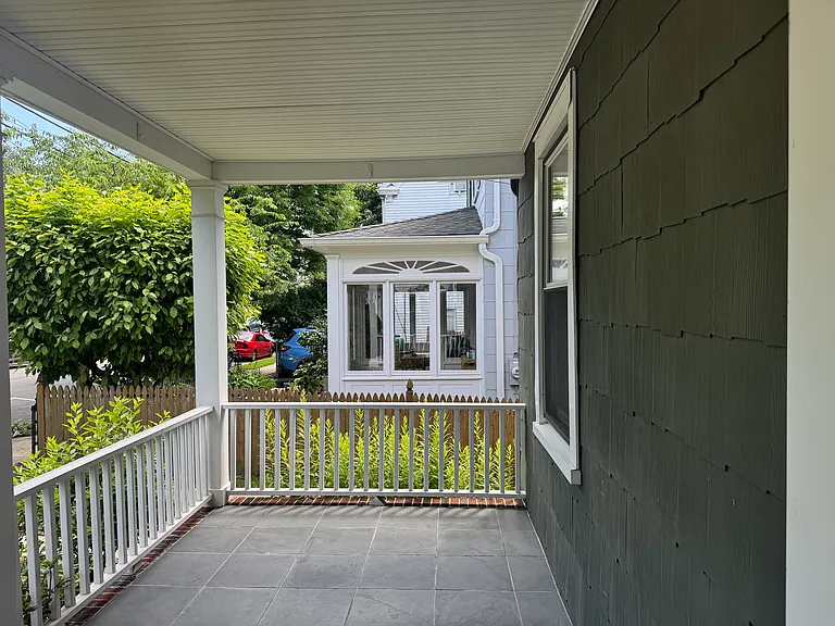 17 N Dutcher St — Photo 4