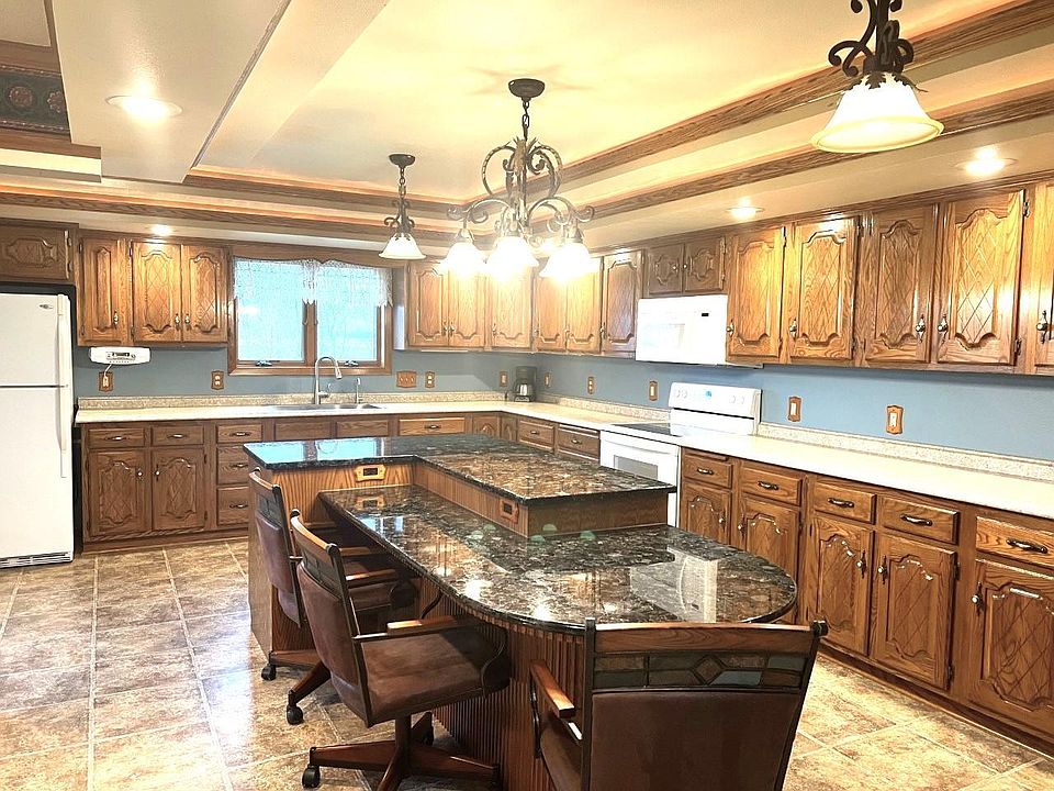 151 Main Ave, Chandler, MN 56122 Zillow