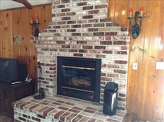 5th image of 15970 Riverlands Ave