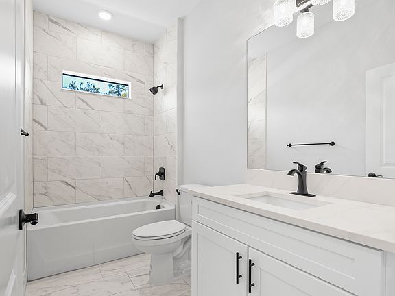 4th image of 4665 New Milford St