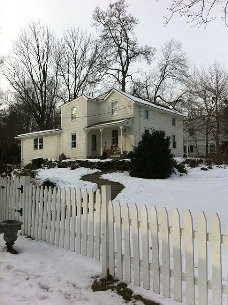 2nd image of 400 N Monroe St