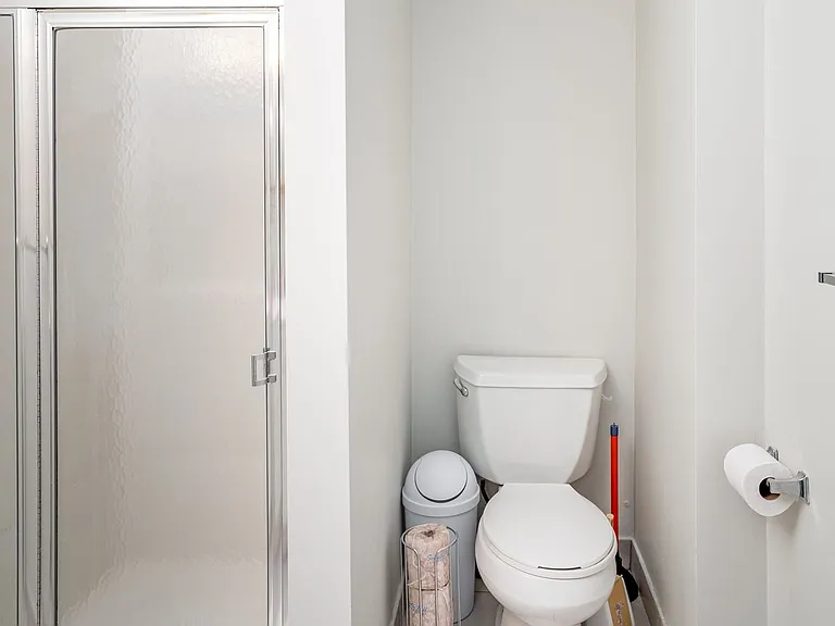 10 Strathmore Rd #A — Photo 26