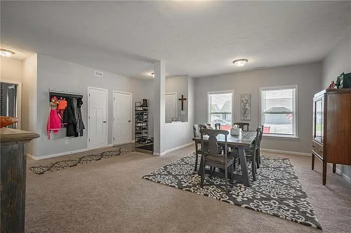2096 Amur Ct — Photo 6