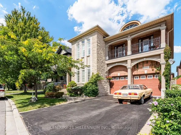 2555 Nichols Dr, Oakville, ON L6H 7L3