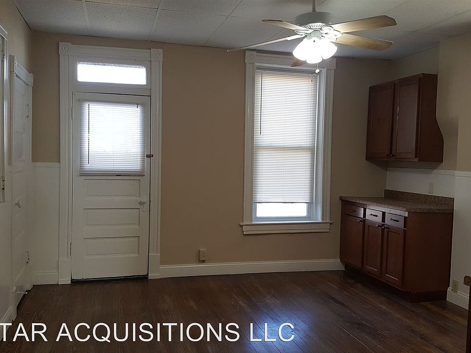 1st image of 4947 Lansdowne Ave #A