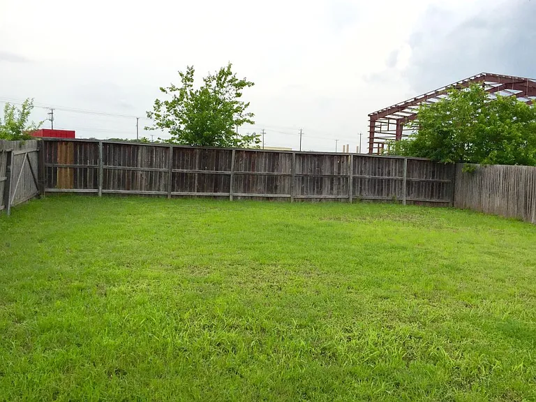 4311 Rogans Hbr — Photo 10