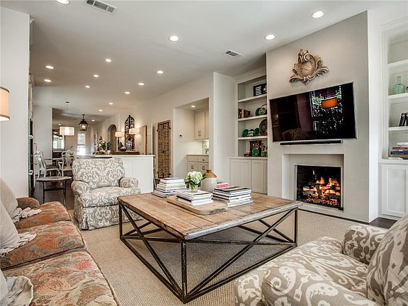 4th image of 3603 Asbury St