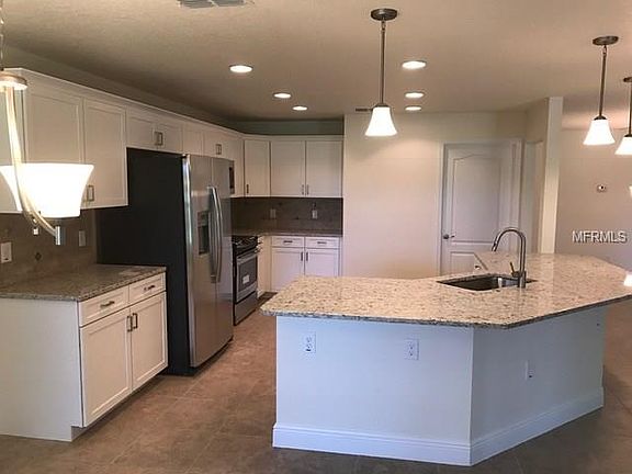 4th image of 30526 Island Club Dr