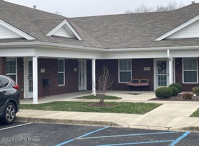 1st image of 7308 Fox Hollow Way