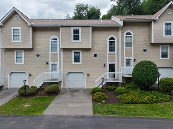 417 Redwood Ct, Pittsburgh, PA 15202
