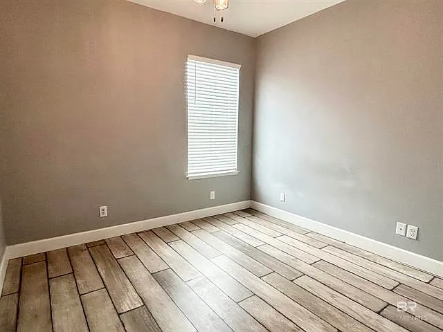 8092 Carmel Cir — Photo 37