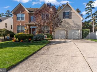 1 Toll Gate Ct, Sicklerville, NJ 08081