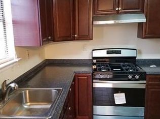 94 Harding Ave, Iselin, NJ 08830