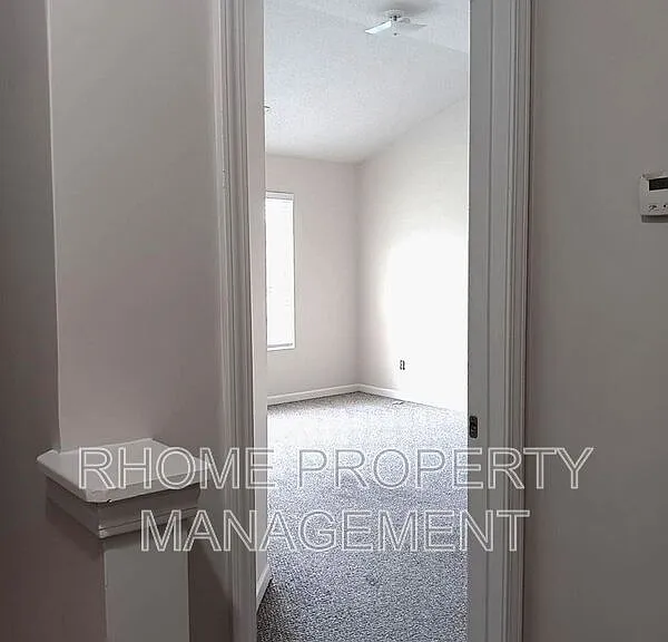 5509 Sable Way — Photo 7