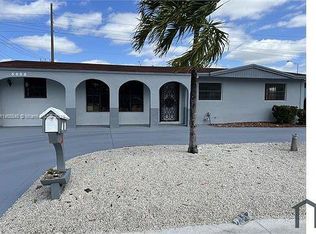 5035 NW 182nd St, Miami Gardens, FL 33055