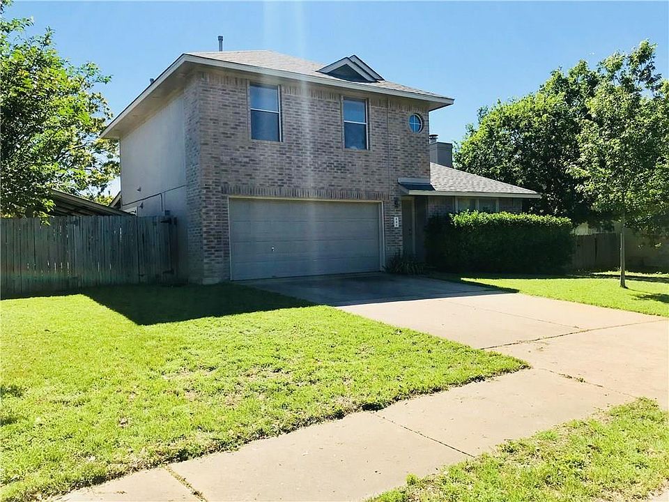 1st image of 341 Country Aire Dr