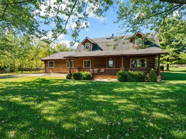 7843 Butler Warren Rd, West Chester, OH 45069
