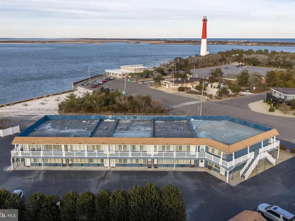 401 Broadway APT 24, Barnegat Light, NJ 08006
