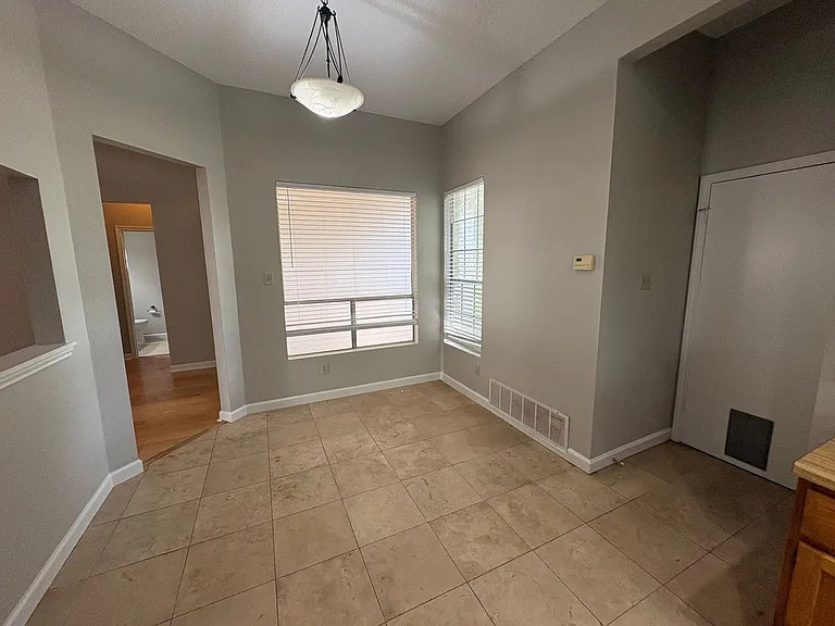 12506 Turkey Ridge Ct — Photo 7