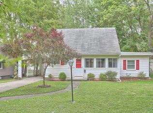 908 Foley Ave, Champaign, IL 61820