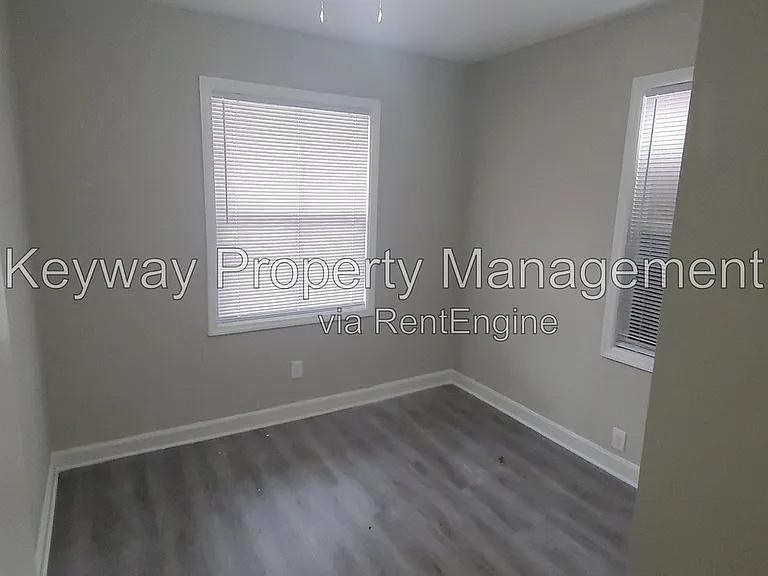 1120 Dodge Ln #11 — Photo 5
