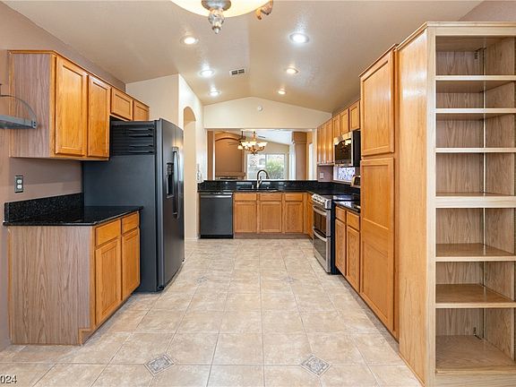 4th image of 5009 Monte Del Sol Ln