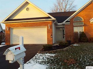 2214 Bonnie Ln, Findlay, OH 45840