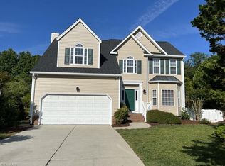 5 Graybark Ct, Greensboro, NC 27407