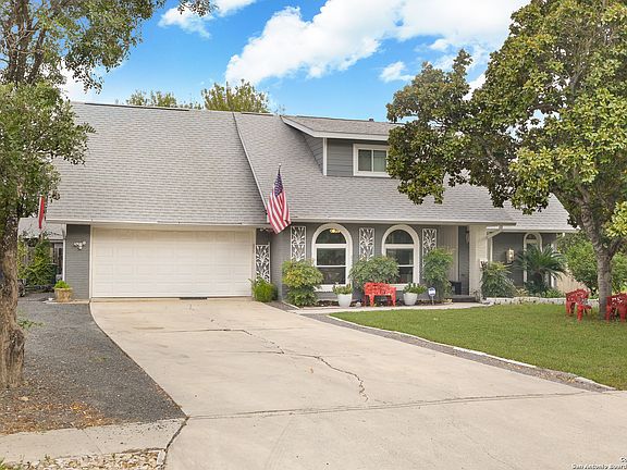 2nd image of 13507 Scarsdale