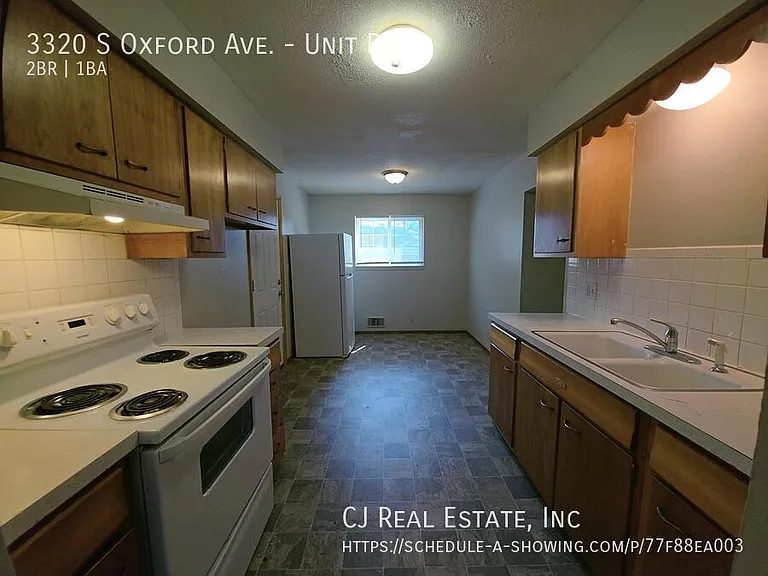3320 S Oxford Ave #B — Photo 4