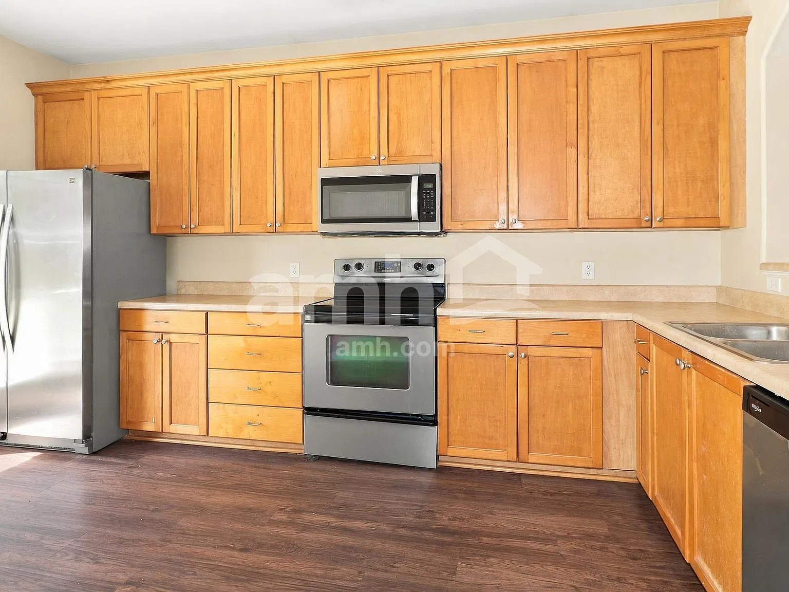 3 bed, 2.0 bath, 1820 sqft, $2,730 — Photo 4