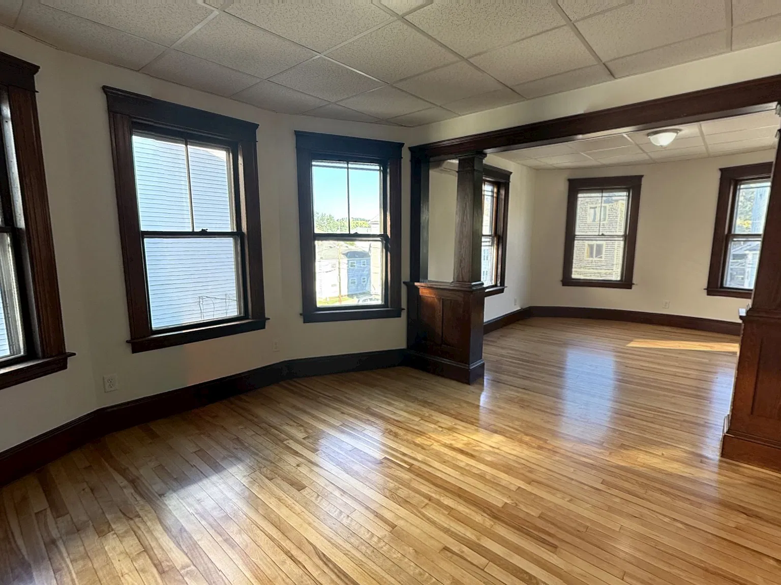2 bed, 1200 sqft, $1,900 — Photo 3