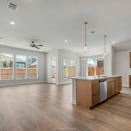 6201 Talladega Dr — Photo 5