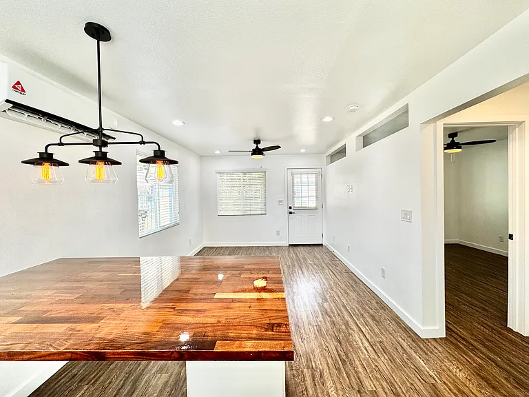 1017 E Turney Ave #2 — Photo 16