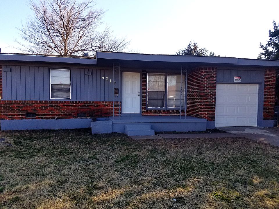 Exterior front view