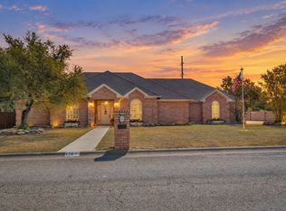 128 Lakeside Oaks Cir, Lakeside, TX 76135